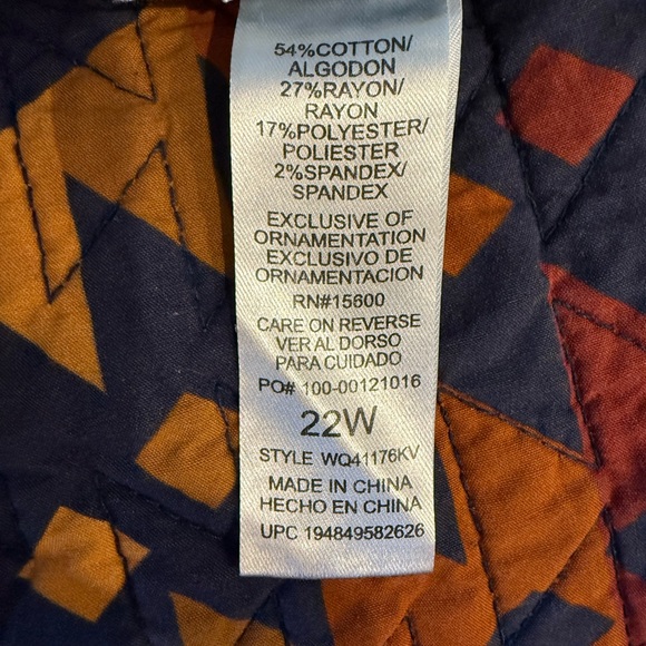 Democracy Karessa Ab Solution Capri Skinny Jean - Picture 4 of 4